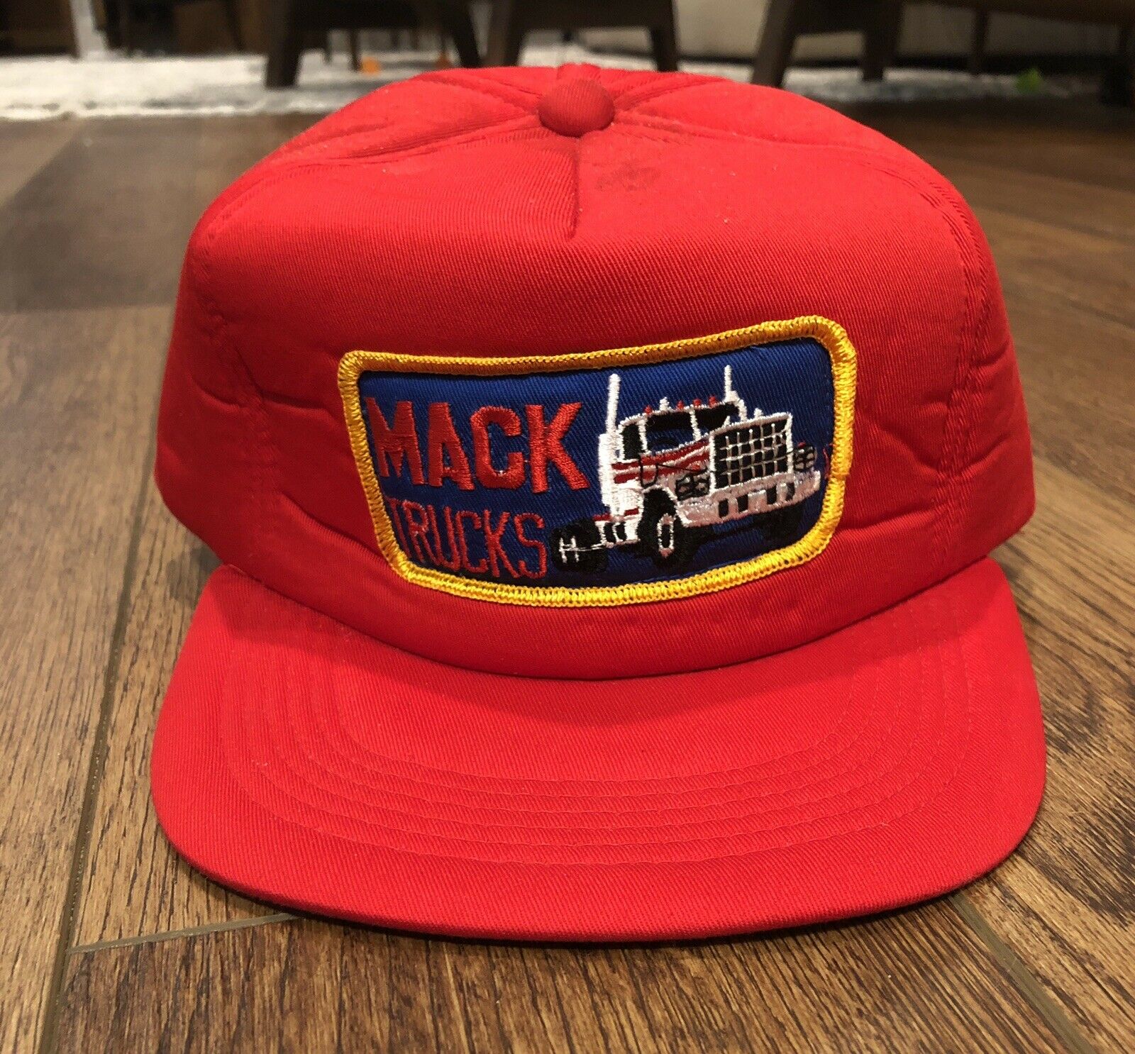 Vintage Red Mack Trucks Snapback Padded Hat Cap Embroidered Patch Big Rig Cotton